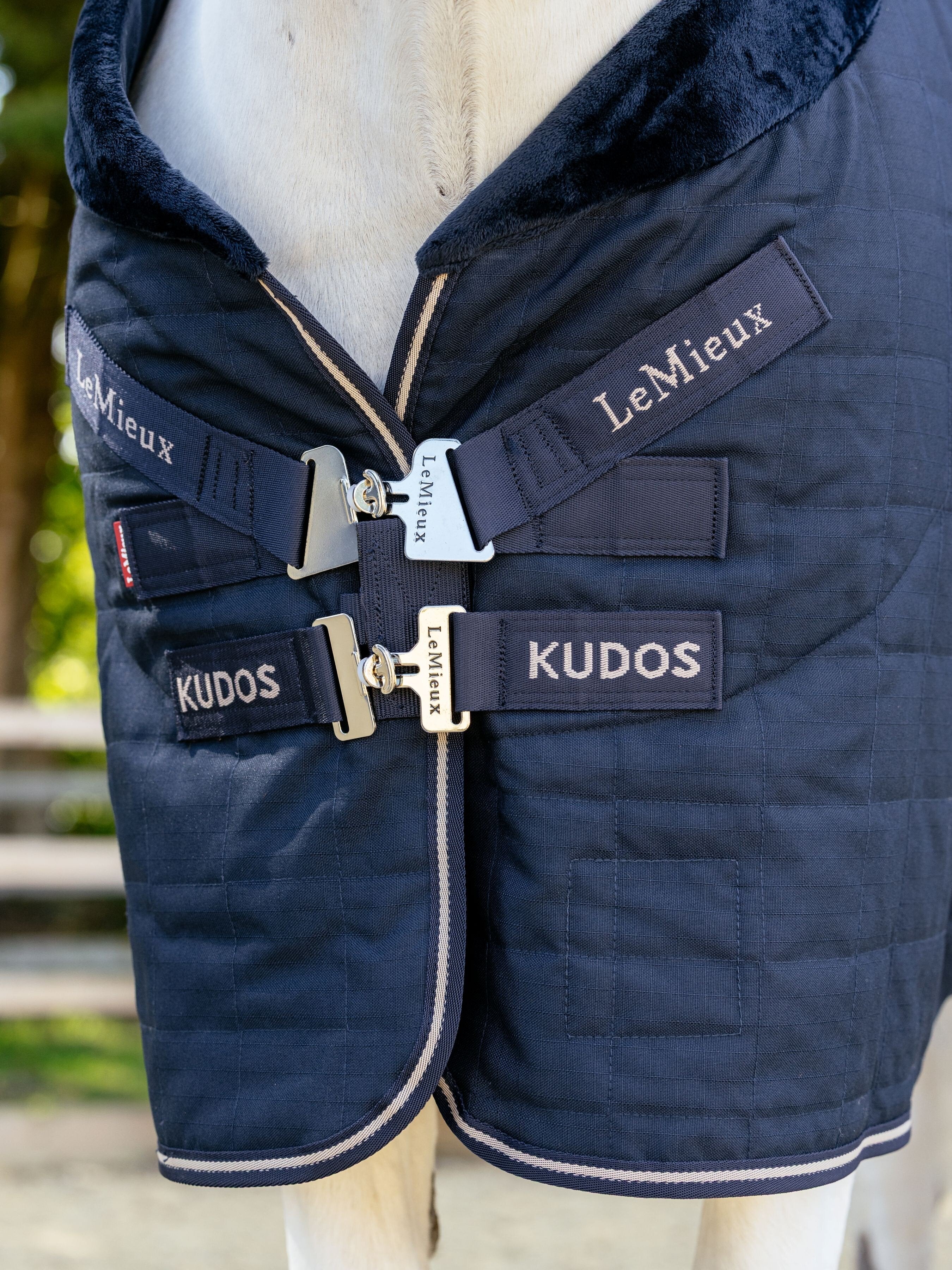 Kudos Luxe Gevoerde Staldeken Marine Blauw