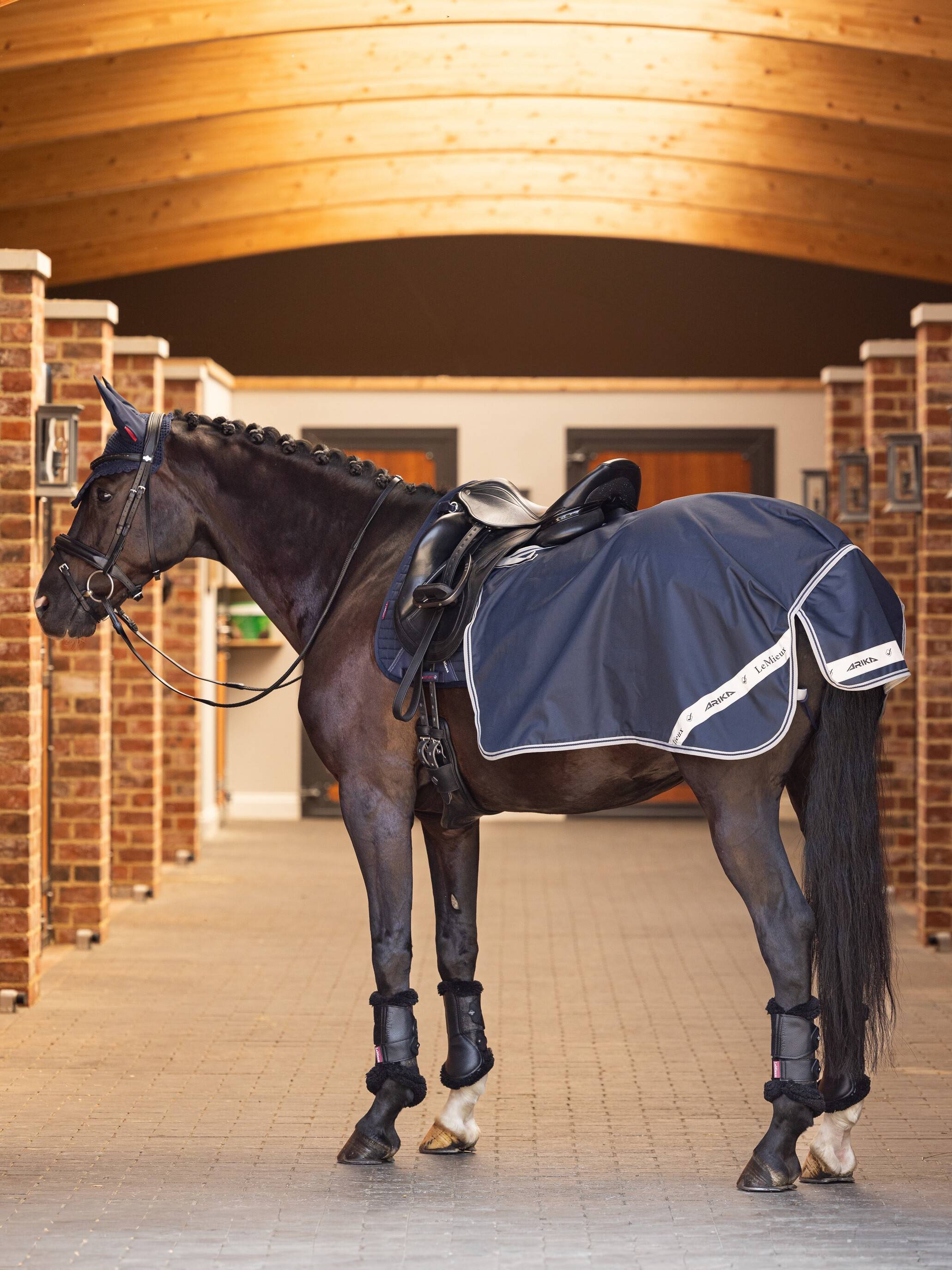 Arika Waterproof Quarter Sheet Navy