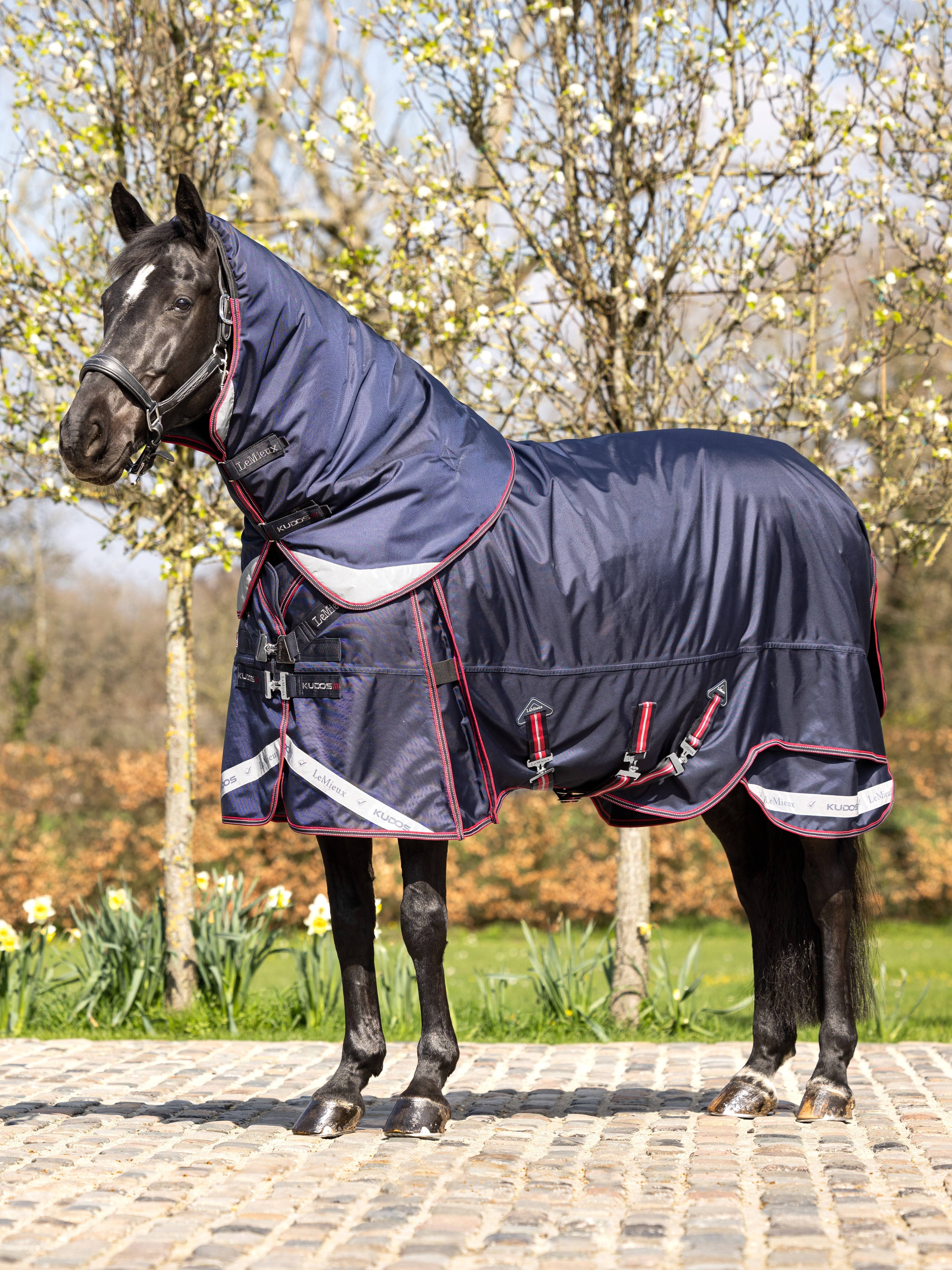 Kudos Thermo Layer Turnout Rug 100g Navy
